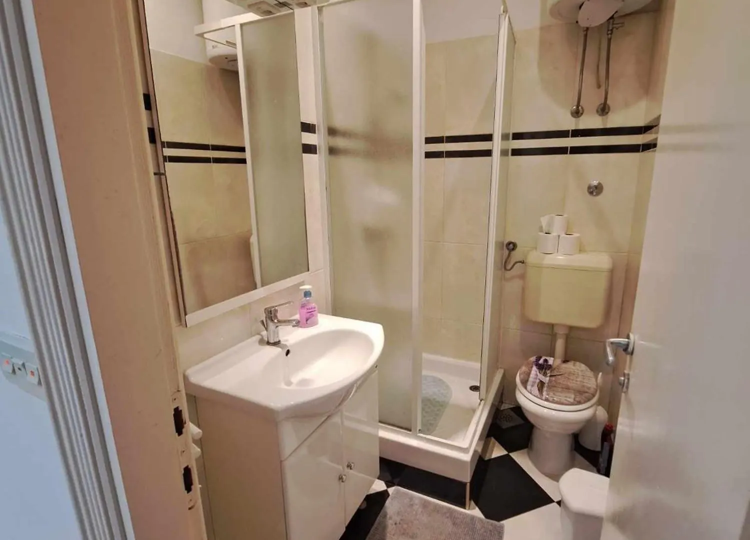 Apartment Dado זאדאר